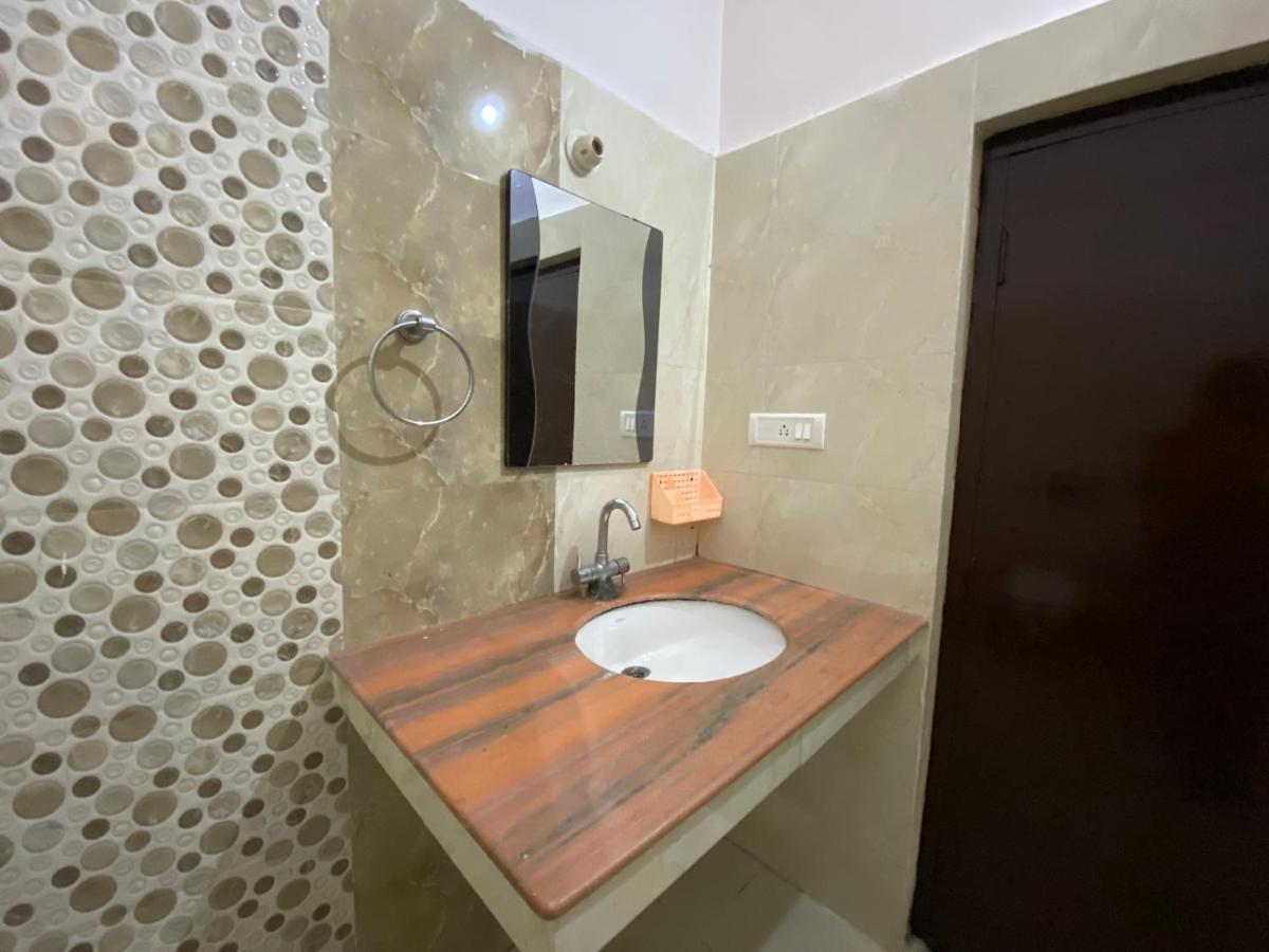 Kanara Hotel Бхимтал Экстерьер фото